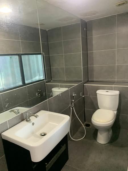 Empire Damansara untuk Untuk Disewa - RM 1,450 /bulan, Apr 2026 - Bathroom - PropertyGuru.com.my