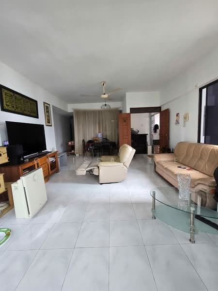 Kondominium untuk Dijual di Twin Towers - Cy Issac Lee - Living Room - PropertyGuru.com.my