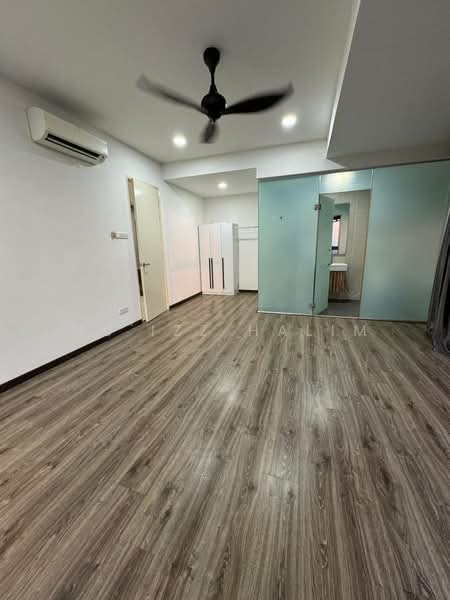 Cristal Serin Residence untuk Untuk Disewa - RM 2,500 /bulan, Apr 2026 - Bedroom - PropertyGuru.com.my