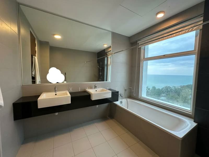 Bayu Ferringhi Condominiums untuk Untuk Disewa - RM 4,900 /bulan, Apr 2026 - Bathroom - PropertyGuru.com.my