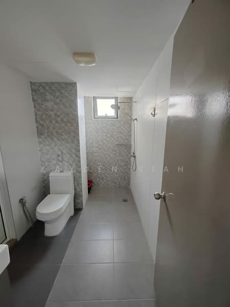 SkyVille 8 @ Benteng 8 untuk Untuk Disewa - RM 1,900 /bulan, Apr 2026 - Bathroom - PropertyGuru.com.my