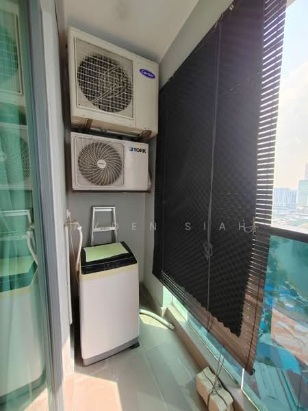 SkyVille 8 @ Benteng 8 untuk Untuk Disewa - RM 1,900 /bulan, Apr 2026 - Balcony - PropertyGuru.com.my