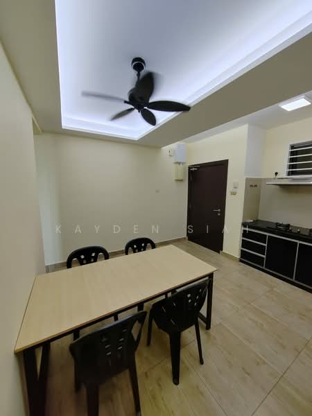SkyVille 8 @ Benteng 8 untuk Untuk Disewa - RM 1,900 /bulan, Apr 2026 - Dining Room - PropertyGuru.com.my