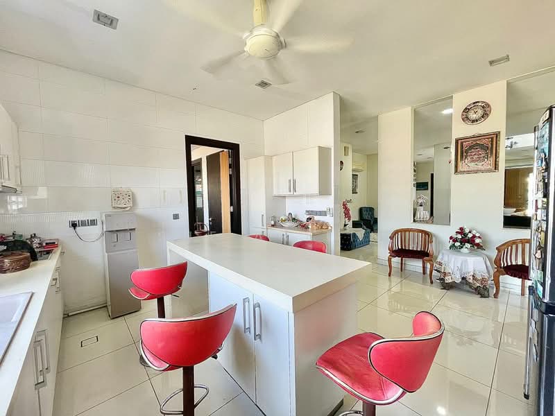 Bungalow for Sale in Bukit Jelutong (Shah Alam) - Sue Arifin - PropertyGuru.com.my