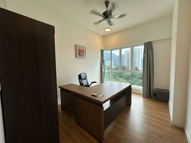 Condominium for Rent at Bayu Ferringhi Condominiums - Xinnee . - Study - PropertyGuru.com.my