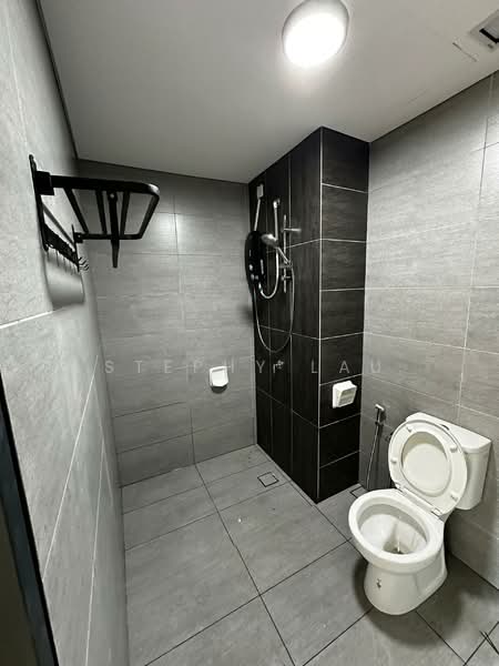 Service Residence for Sale at The New Duo @ Edumetro - Stephy Lau - Bathroom - PropertyGuru.com.my