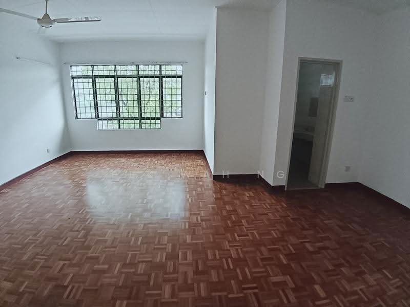 2.5-storey Terraced House for Rent in Bandar Utama 11 (Bandar Utama) - Amanda Ng - Master Bedroom - PropertyGuru.com.my