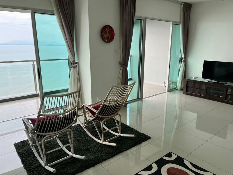 Condominium for Rent at 10 Island Resort - Xinnee . - Living Room - PropertyGuru.com.my