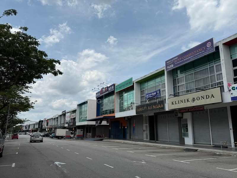 Shop for Rent in Bandar Dato Onn (Tebrau) - Wong Yi Xin - Exterior - PropertyGuru.com.my