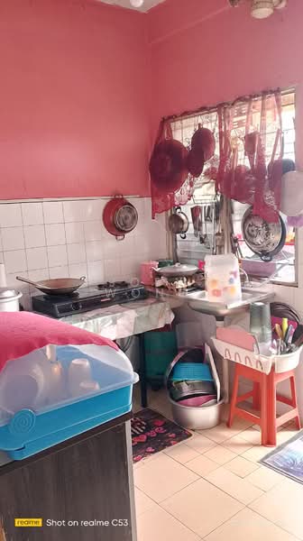 Flat for Sale at Puchong Utama Court 1 - Joey Wong - Kitchen - PropertyGuru.com.my