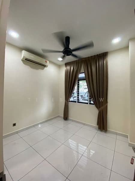 For Rent - Akira @ 16 Sierra