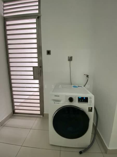 For Rent - Akira @ 16 Sierra