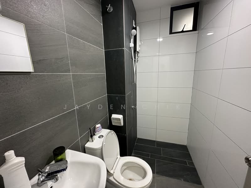 Service Residence for Rent at Traders Garden @ Cheras Selatan - Jayden Chik - Bathroom - PropertyGuru.com.my