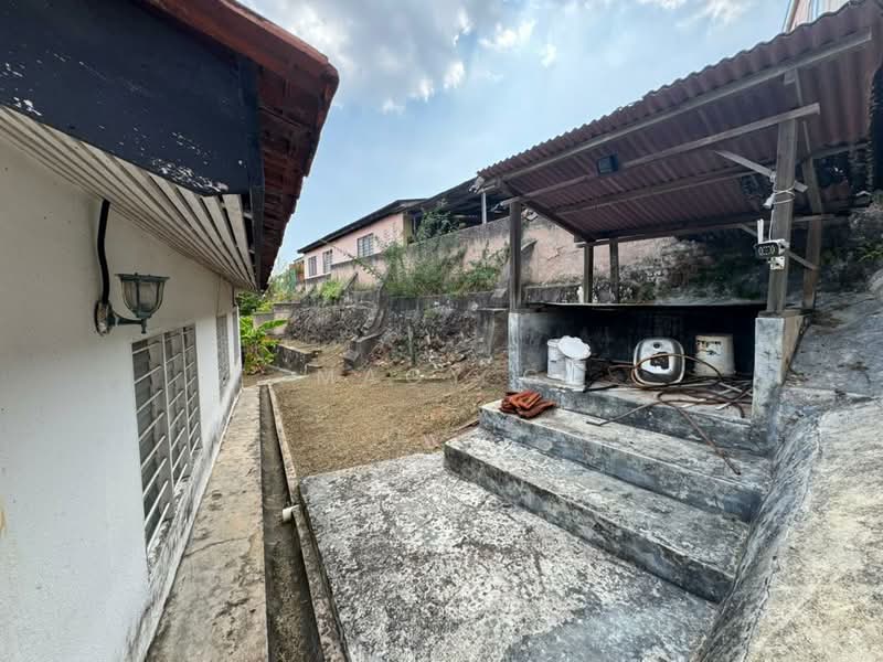 Bungalow for Sale in Kampung Paya Ikan (Bukit Baru) - Macy G - Exterior - PropertyGuru.com.my