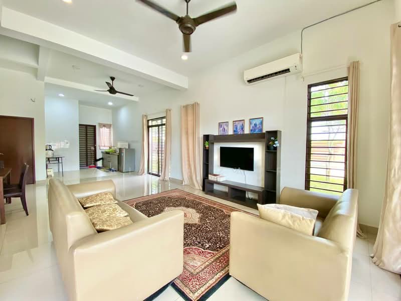 Terraced House for Sale in Subang Jaya (Selangor) - Zaimah Zamri - Living Room - PropertyGuru.com.my