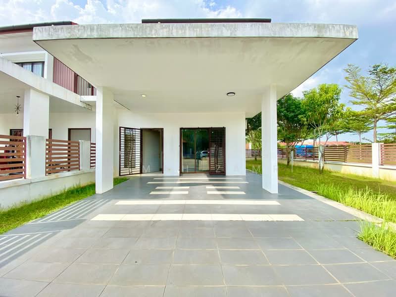 Terraced House for Sale in Subang Jaya (Selangor) - Zaimah Zamri - Exterior - PropertyGuru.com.my