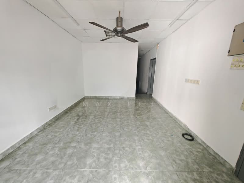 1-storey Terraced House for Rent in Sri Petaling (Kuala Lumpur) - Max Peh - Interior - PropertyGuru.com.my