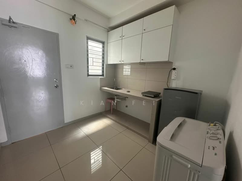 Centrestage Designer Suite untuk Untuk Disewa - RM 1,200 /bulan, Apr 2026 - Kitchen - PropertyGuru.com.my