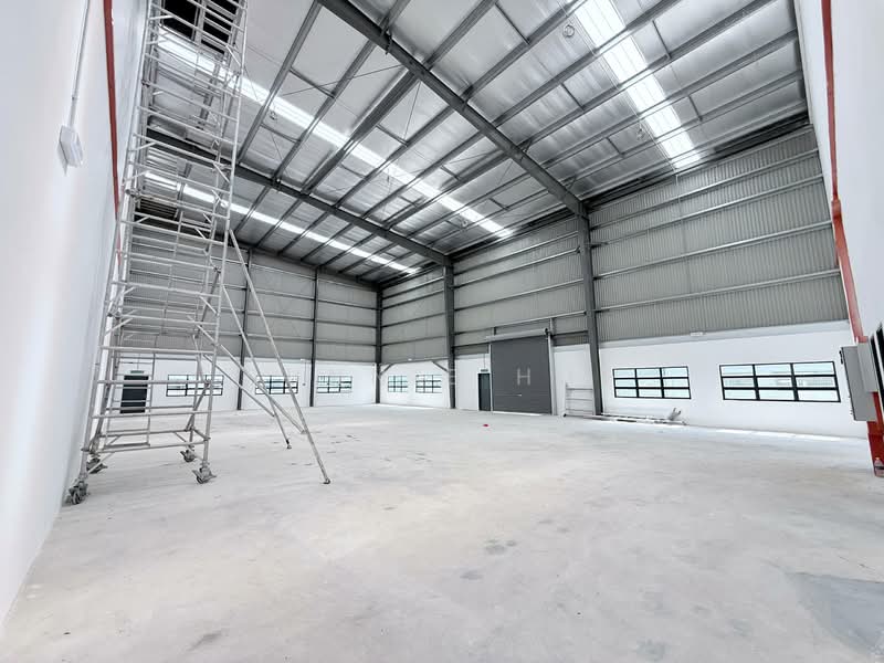 Semi-D Factory for Rent in Sepang (Selangor) - Sunnie Hue - Interior - PropertyGuru.com.my
