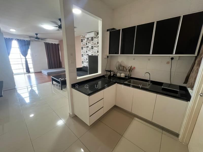Pangsapuri untuk Disewa di Nusa Heights (Nusa Puncak) - Marcus Tey - Kitchen - PropertyGuru.com.my