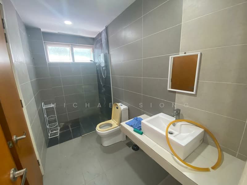 Bungalow for Rent in Rawang (Selangor) - Michael Siong - Bathroom - PropertyGuru.com.my