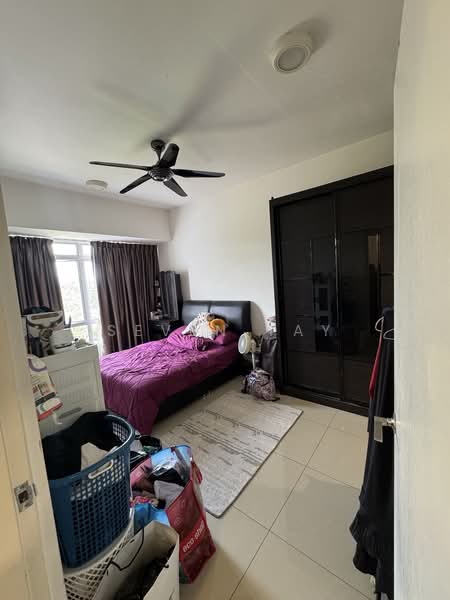 Condominium for Sale at Fairway Suites - Seven Tay - Bedroom - PropertyGuru.com.my