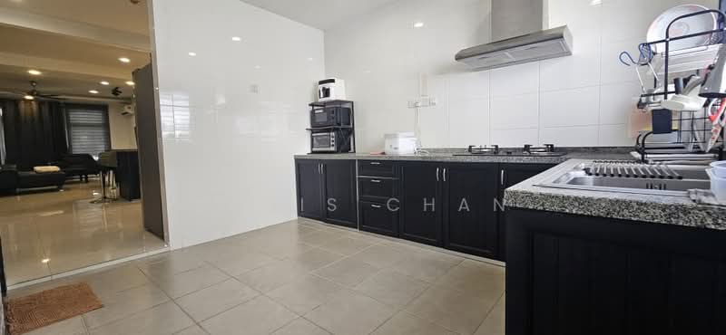 Terraced House for Rent in Klang (Selangor) - Louis Chan - Kitchen - PropertyGuru.com.my