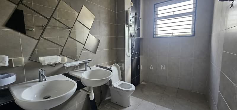 Terraced House for Rent in Klang (Selangor) - Louis Chan - Bathroom - PropertyGuru.com.my