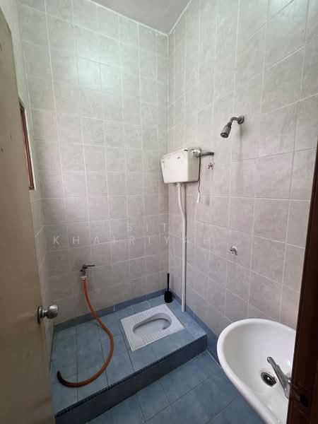 Untuk Disewa - Bandar Nusa Rhu