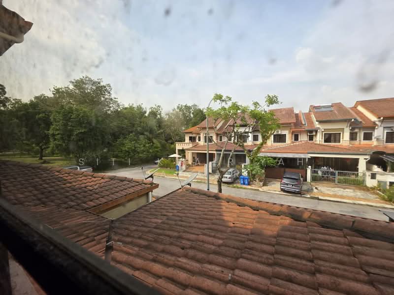 Untuk Disewa - Bandar Nusa Rhu