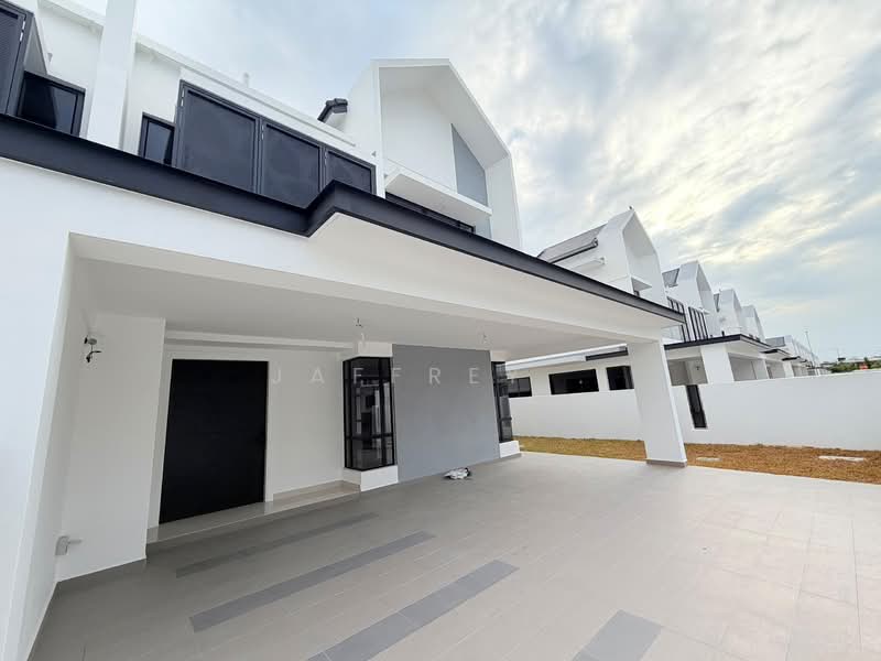 Semi-Detached House for Sale in Setia Tropika (Johor Bahru) - Jaffrey . - PropertyGuru.com.my