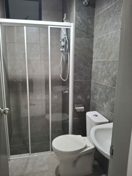 Service Residence for Rent at Traders Park - Leon Kwan - Bathroom - PropertyGuru.com.my