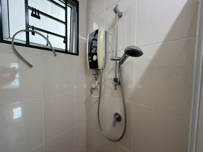Service Residence for Sale at OUG Parklane - Francis Ng - Bathroom - PropertyGuru.com.my