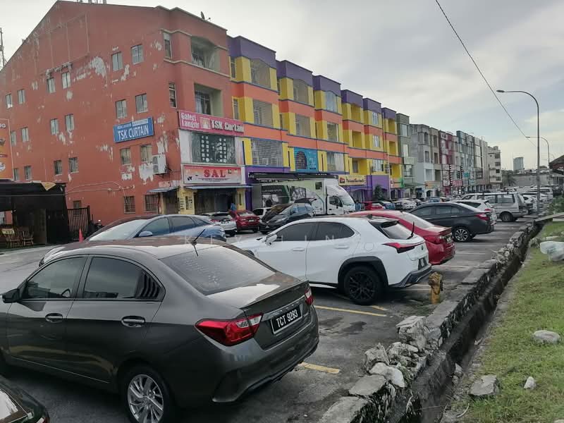 Shop / Office for Sale in Bandar Puchong Utama (Puchong) - Key Ling - Exterior - PropertyGuru.com.my