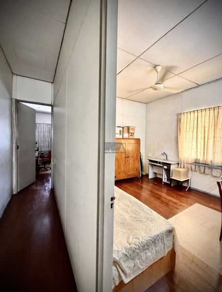 2-storey Terraced House for Sale in Pulau Tikus (George Town) - Eugene Tung - Bedroom - PropertyGuru.com.my