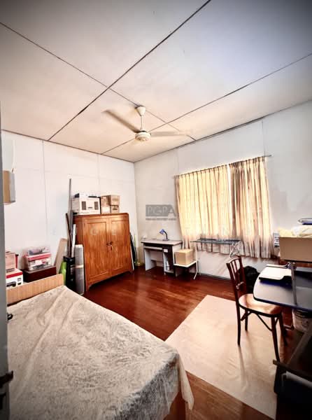 2-storey Terraced House for Sale in Pulau Tikus (George Town) - Eugene Tung - Bedroom - PropertyGuru.com.my