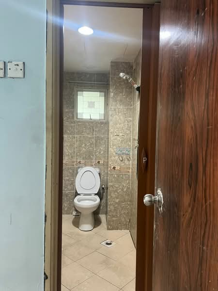 Condominium for Rent at Kepong Sentral Condominium - Eva Yap - Bathroom - PropertyGuru.com.my