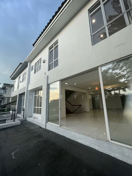Semi-Detached House for Sale in Saujana Villa (Kajang) - Zahier Firza - Exterior - PropertyGuru.com.my
