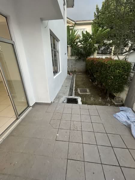 Semi-Detached House for Sale in Saujana Villa (Kajang) - Zahier Firza - Exterior - PropertyGuru.com.my