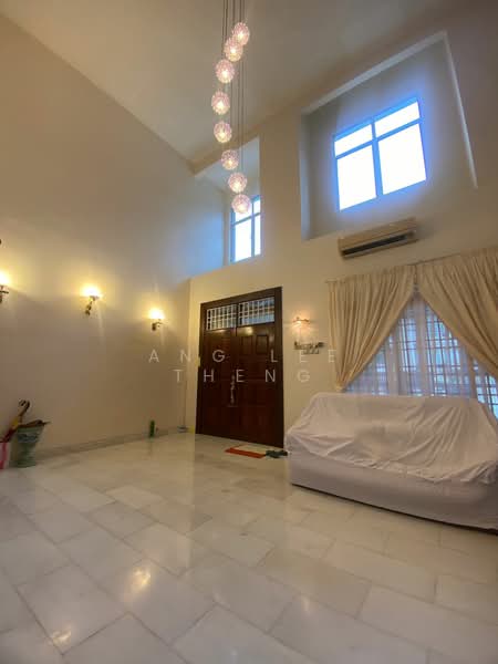 3 storey terrace | Tanjung Bungah | Fully renovated | For Sale - 1