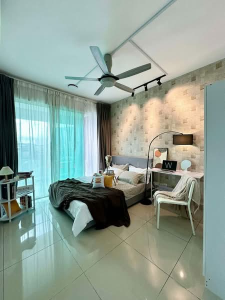 Service Residence for Sale at The Park 2 - Kelvin Low - Bedroom - PropertyGuru.com.my