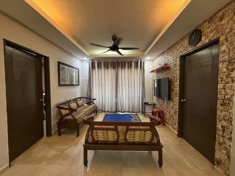 Taman Koperasi Maju Jaya untuk Untuk Dijual - RM 200,000, Apr 2026 - Living Room - PropertyGuru.com.my