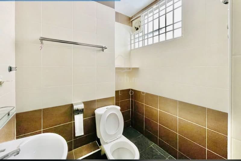 2-storey Terraced House for Sale in Sungai Ara (Penang) - KV LOO - Bathroom - PropertyGuru.com.my