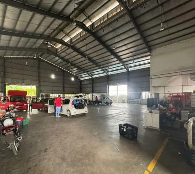 Gudang untuk Dijual di Taman Bukit Maluri (Kepong) - Alexander Chan - Exterior - PropertyGuru.com.my