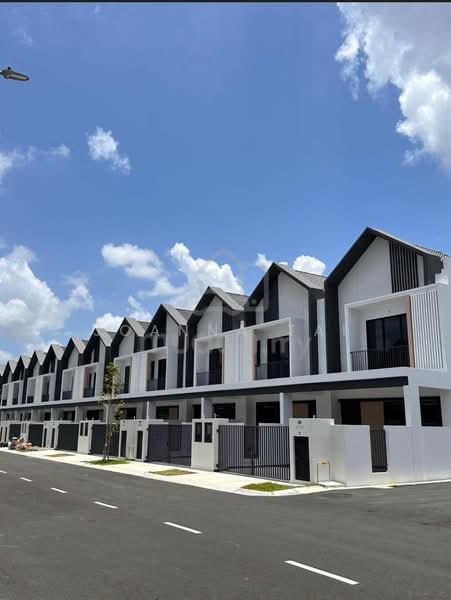 For Rent - Bandar Dato Onn