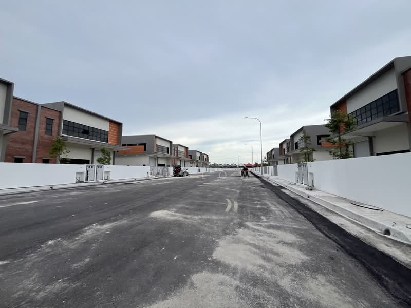 Semi-D Factory for Rent in Nilai (Negeri Sembilan) - EC Low - Exterior - PropertyGuru.com.my