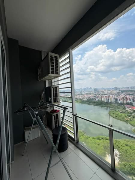 Servis Apartment untuk Dijual di Eco Sky - Kew . - Balcony - PropertyGuru.com.my