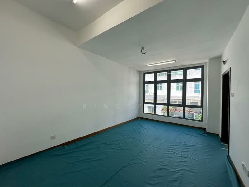 Sungai Ara Triple Storey Terrace Corner Unit untuk Untuk Disewa - RM 4,500 /bulan, Apr 2026 - Interior - PropertyGuru.com.my