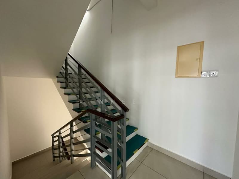 Sungai Ara Triple Storey Terrace Corner Unit untuk Untuk Disewa - RM 4,500 /bulan, Apr 2026 - Corridor - PropertyGuru.com.my