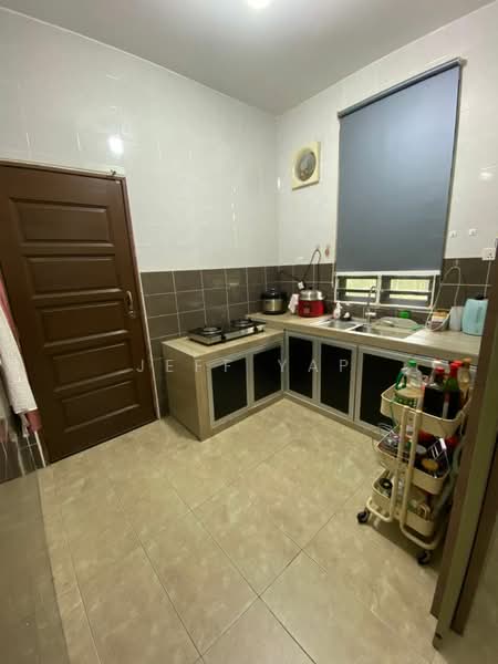 Rumah Berkembar untuk Dijual di Taman Nusa Bestari (Iskandar Puteri (Nusajaya)) - Jeff Yap - Kitchen - PropertyGuru.com.my